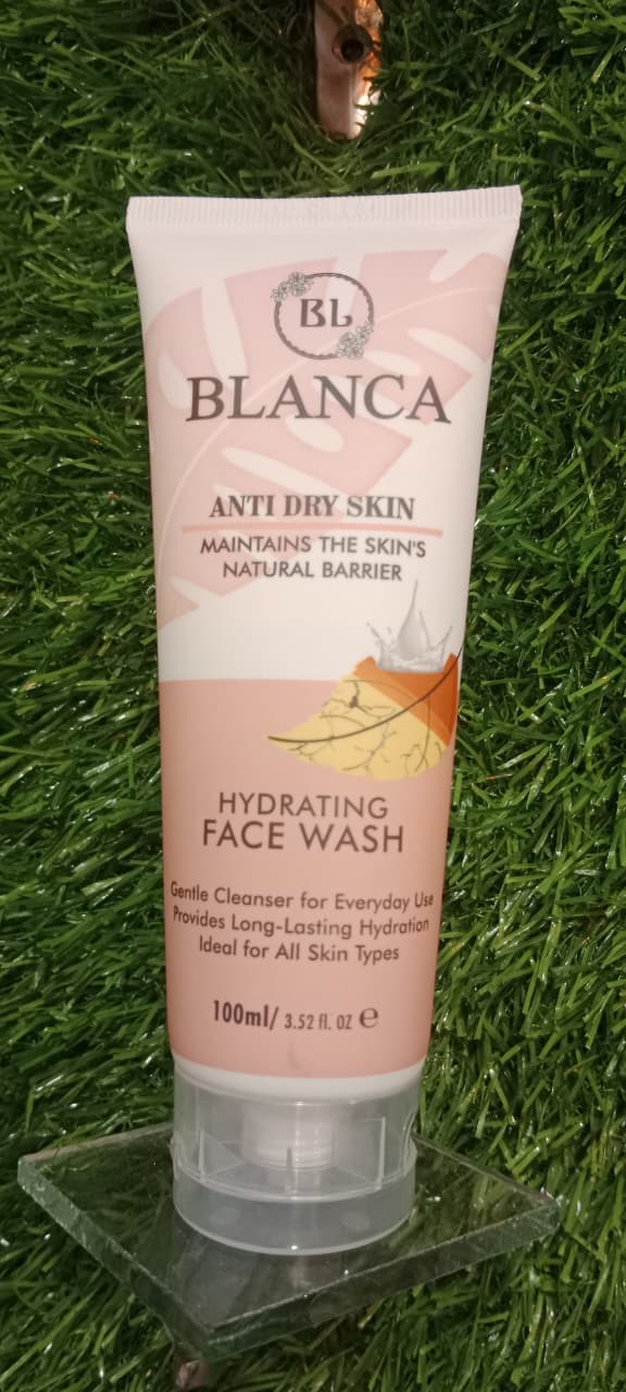 Blanca Hydrating Facewash (100ml) – For Dry & Sensitive Skin
